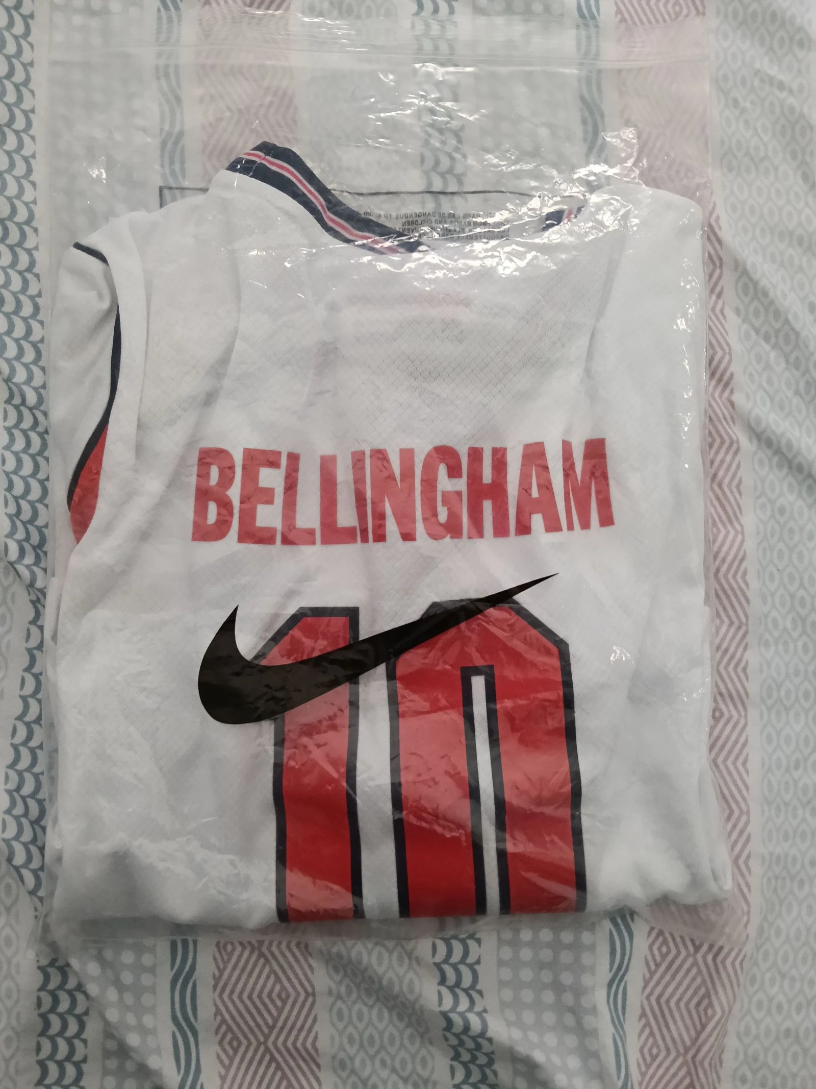 Ensemble pour enfant équipe anglaise 10 ans – photo 4